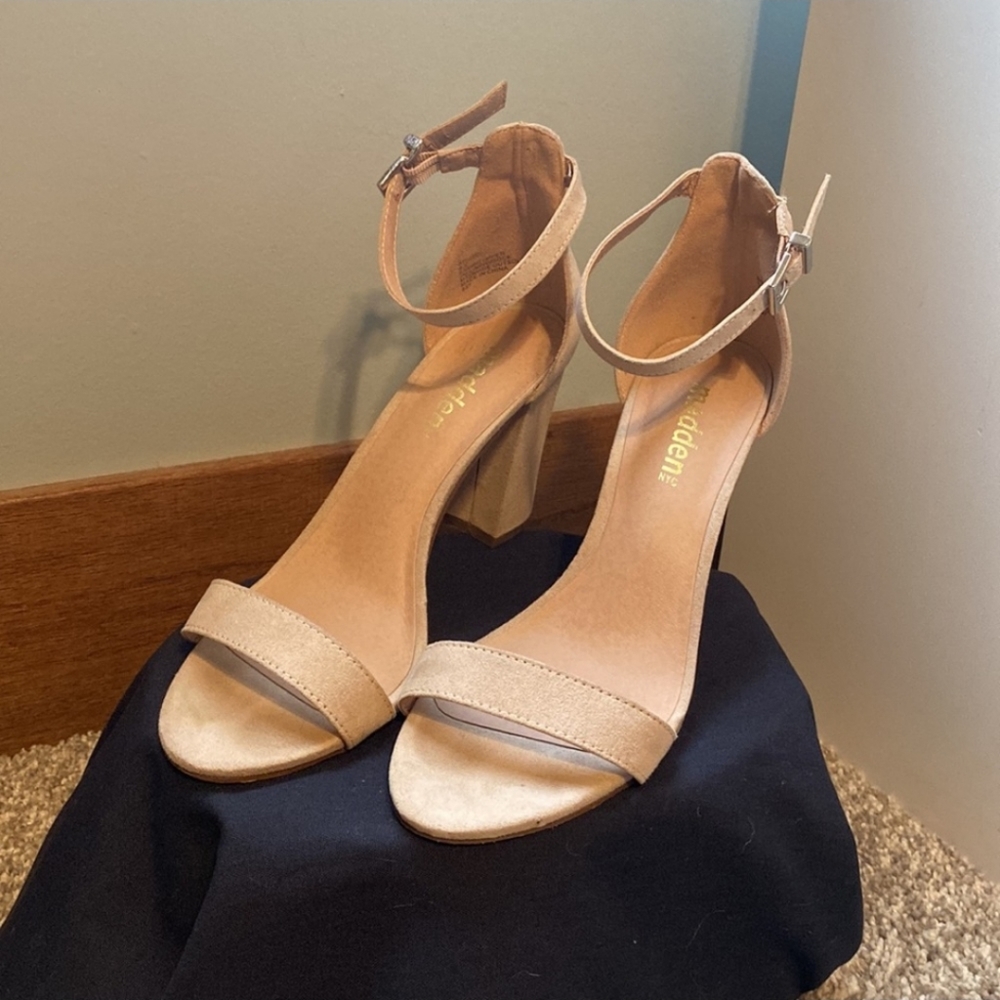 The perfect height! - Picture 2 of 4